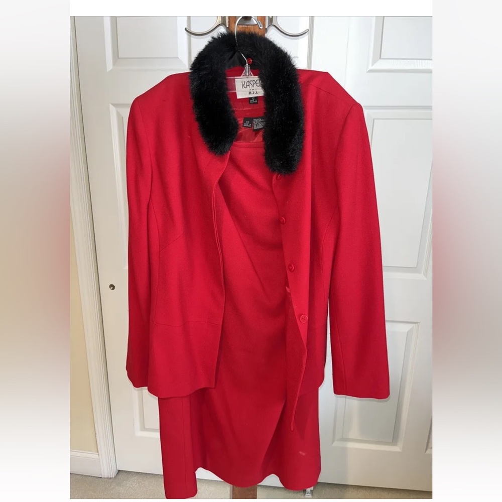Vintage Kasper ASL 2 Piece Skirt Suit Wool w/ Faux Fur Collar Women’s Size 12